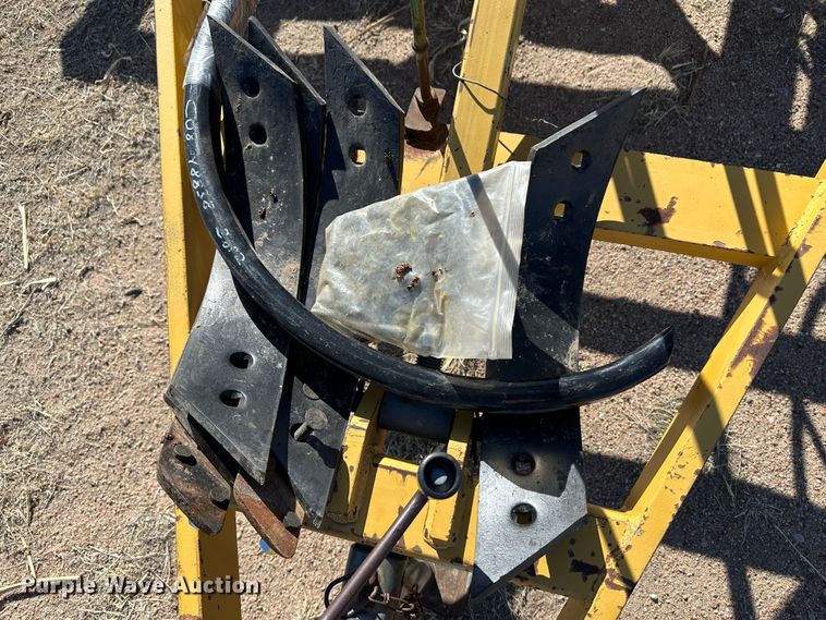 image for item LT9480 Landoll Soil-Master II  chisel