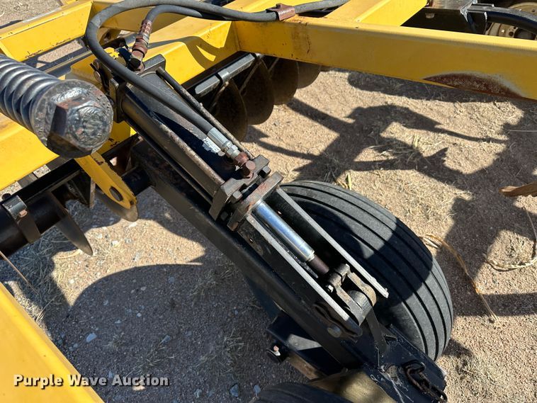 image for item LT9480 Landoll Soil-Master II  chisel