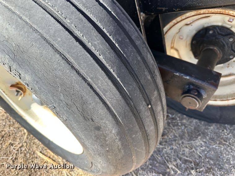 image for item LT9480 Landoll Soil-Master II  chisel