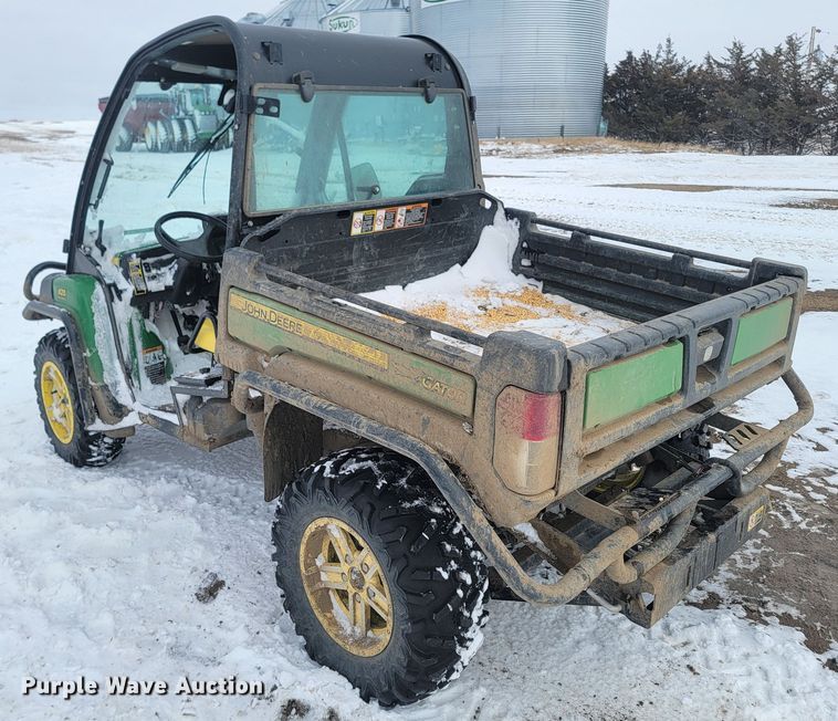 image for item LV9287 2016 John Deere 825i Gator  utility vehicle