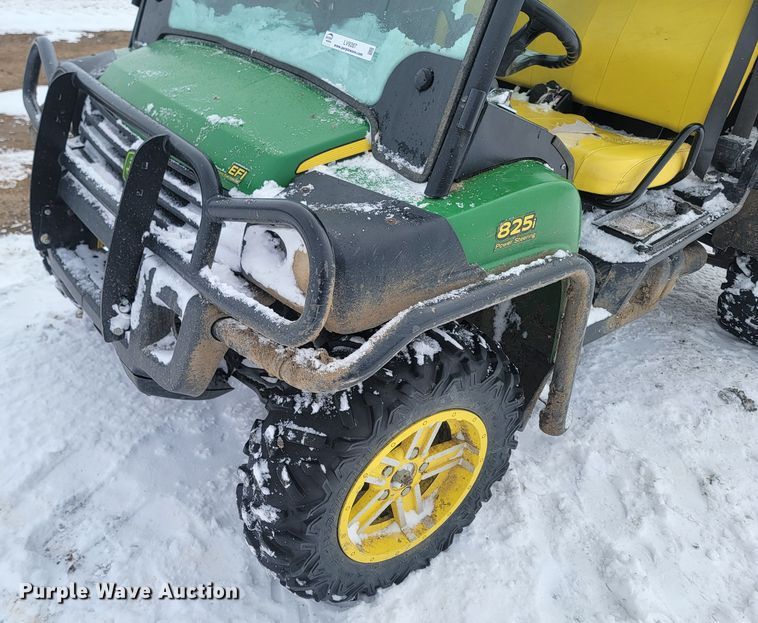 image for item LV9287 2016 John Deere 825i Gator  utility vehicle