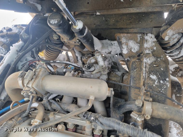 image for item LV9287 2016 John Deere 825i Gator  utility vehicle