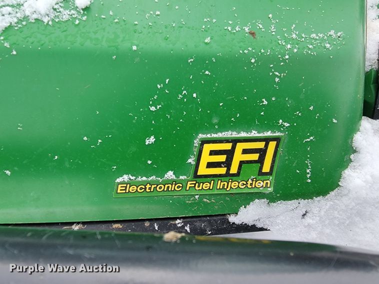 image for item LV9287 2016 John Deere 825i Gator  utility vehicle