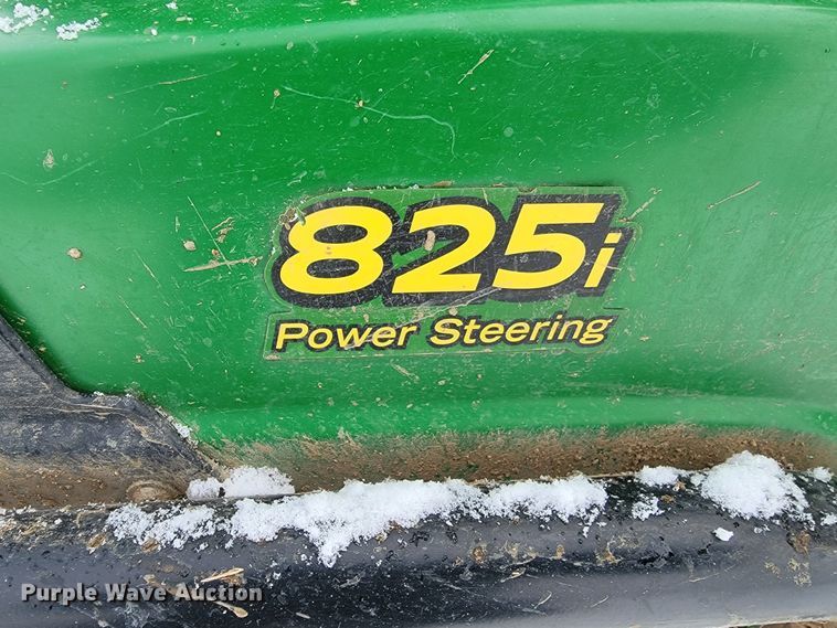 image for item LV9287 2016 John Deere 825i Gator  utility vehicle