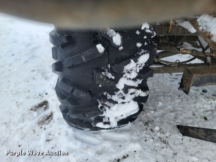 image for item LV9287 2016 John Deere 825i Gator  utility vehicle