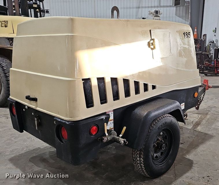 image for item MC9646 2012 Doosan C185WKUB-T4I  air compressor