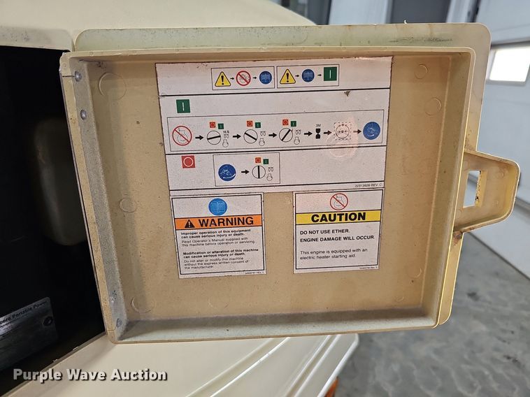 image for item MC9646 2012 Doosan C185WKUB-T4I  air compressor