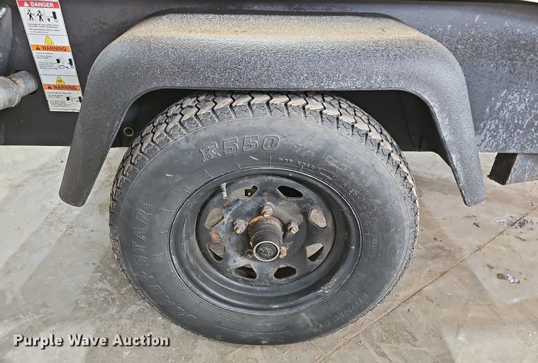 image for item MC9646 2012 Doosan C185WKUB-T4I  air compressor