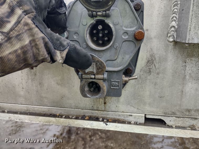 image for item MD9440 1979 Ravens 54028  flatbed trailer