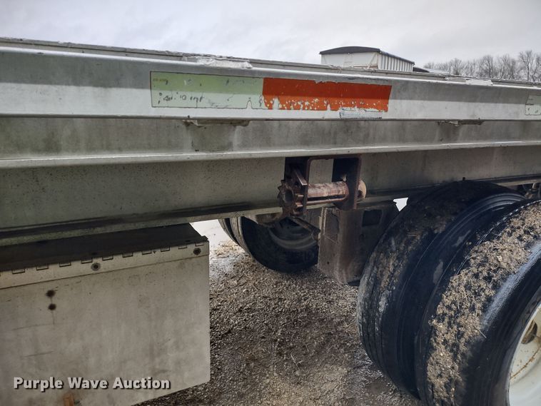 image for item MD9440 1979 Ravens 54028  flatbed trailer