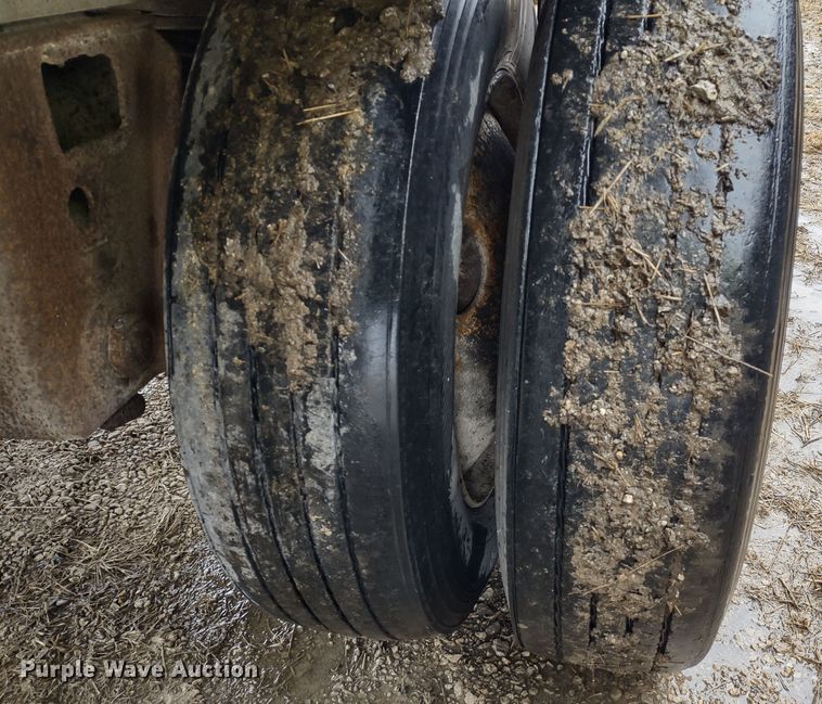 image for item MD9440 1979 Ravens 54028  flatbed trailer