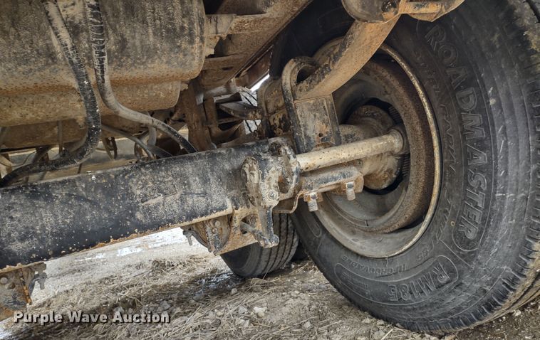 image for item MD9441 1977 Trailmobile  grain trailer