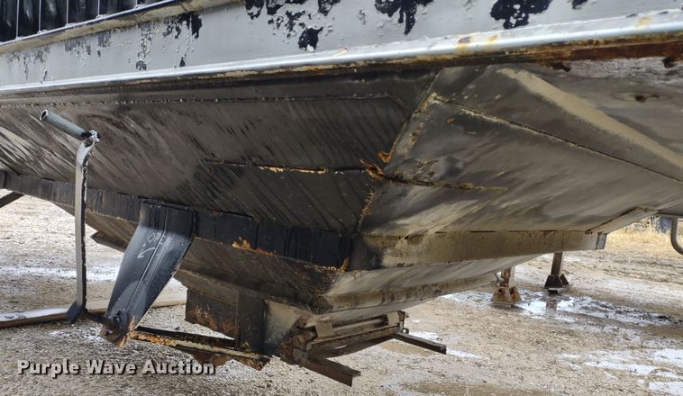 image for item MD9441 1977 Trailmobile  grain trailer