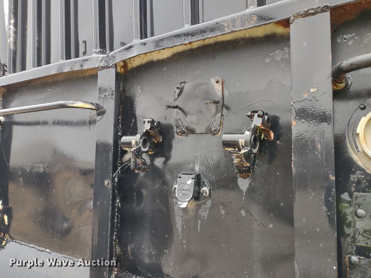 image for item MD9441 1977 Trailmobile  grain trailer