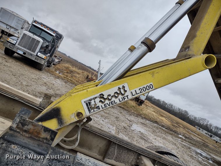 image for item MD9443 1979 International Transtar II  grain truck