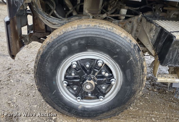 image for item MD9443 1979 International Transtar II  grain truck