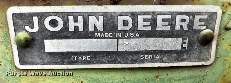 image for item MF9805 John Deere 510  round baler