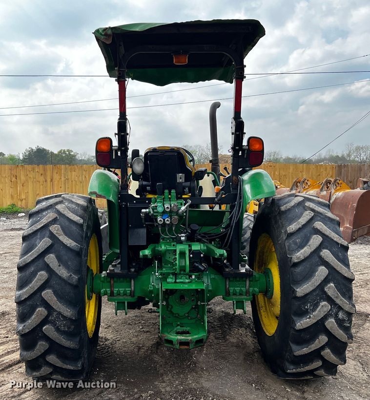 image for item MF9816 2016 John Deere 5100E  MFWD tractor