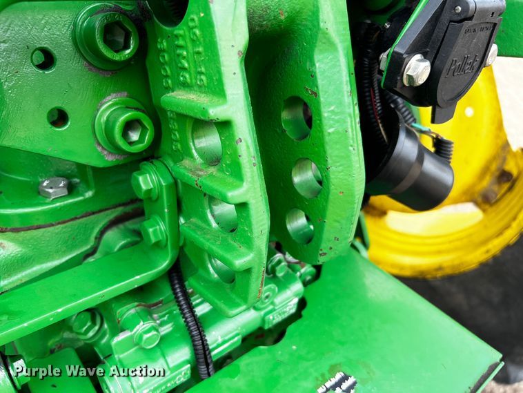 image for item MF9816 2016 John Deere 5100E  MFWD tractor