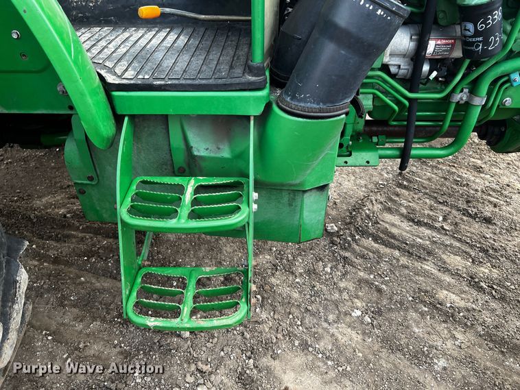 image for item MF9816 2016 John Deere 5100E  MFWD tractor