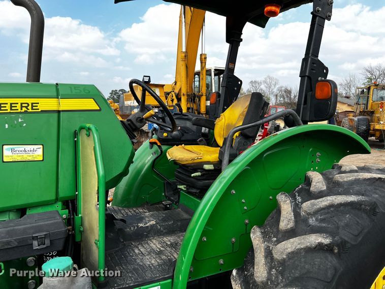 image for item MF9816 2016 John Deere 5100E  MFWD tractor