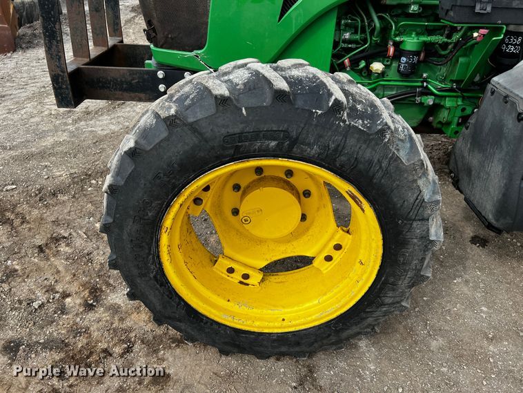 image for item MF9816 2016 John Deere 5100E  MFWD tractor