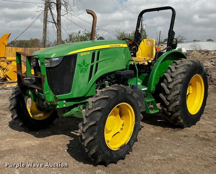 image for item MF9820 2014 John Deere 5100M  MFWD tractor