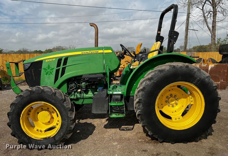 image for item MF9820 2014 John Deere 5100M  MFWD tractor