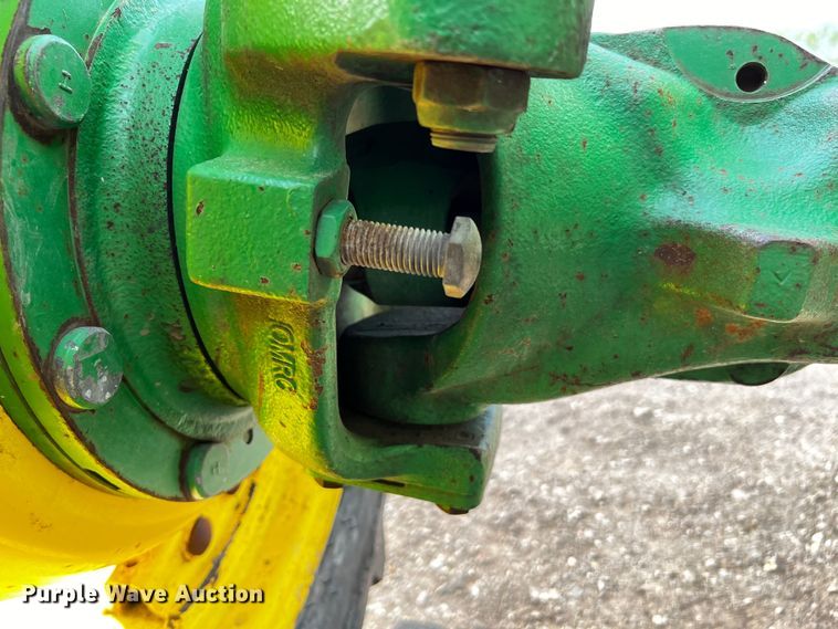 image for item MF9820 2014 John Deere 5100M  MFWD tractor