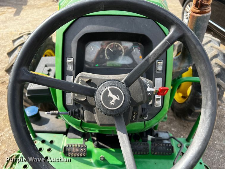 image for item MF9820 2014 John Deere 5100M  MFWD tractor