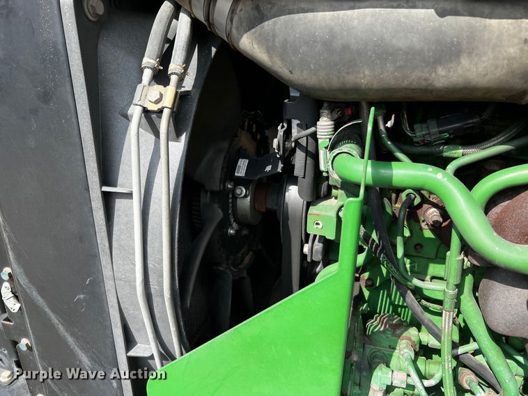 image for item MF9820 2014 John Deere 5100M  MFWD tractor