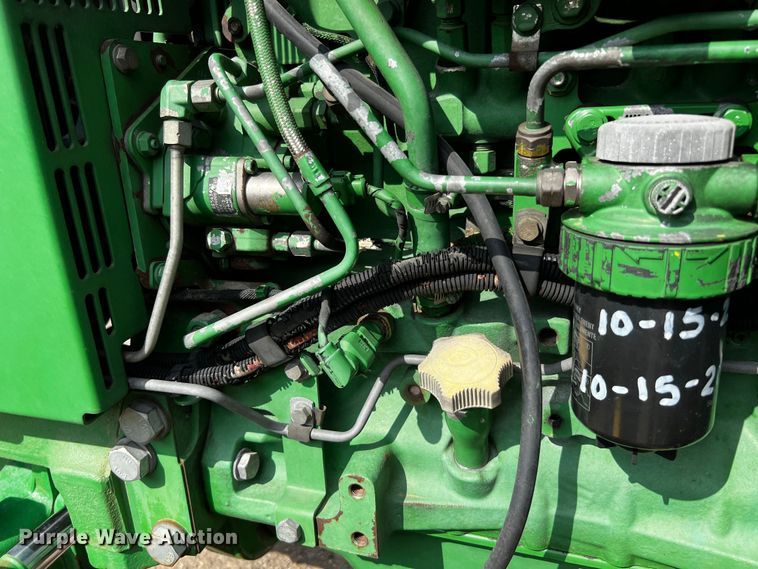 image for item MF9820 2014 John Deere 5100M  MFWD tractor
