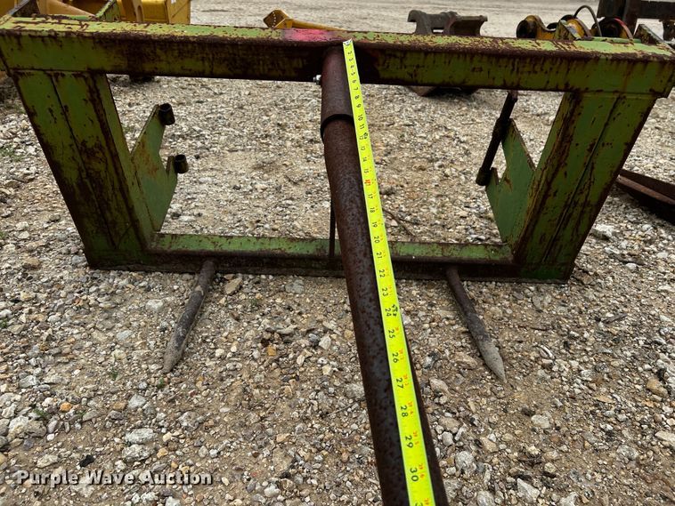 image for item MF9852 45" L bale spear