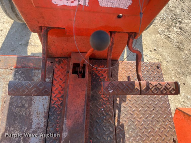 image for item MM9212 Allis Chalmers 190XT  tractor