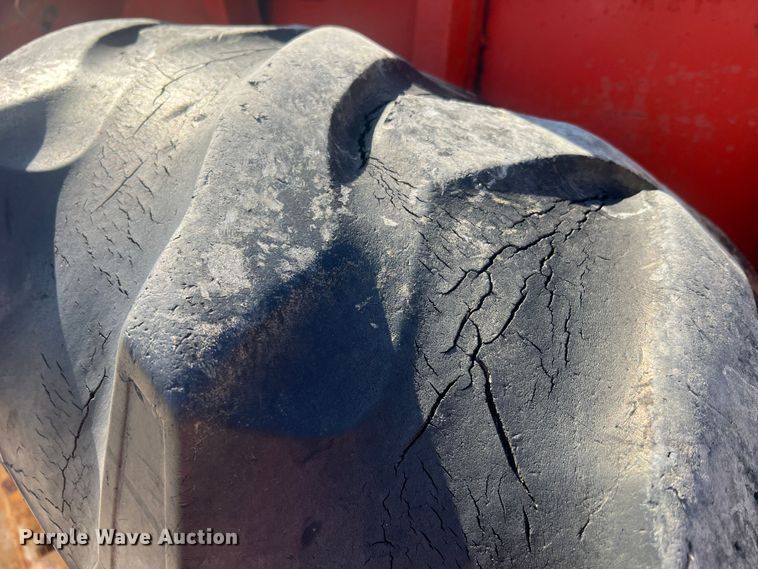 image for item MM9212 Allis Chalmers 190XT  tractor