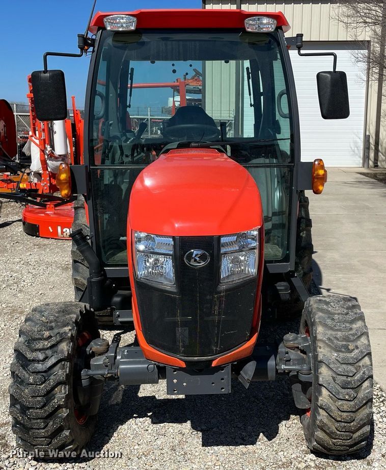 image for item MM9355 2019 Kubota L4760D  MFWD tractor
