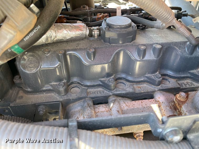 image for item MM9355 2019 Kubota L4760D  MFWD tractor