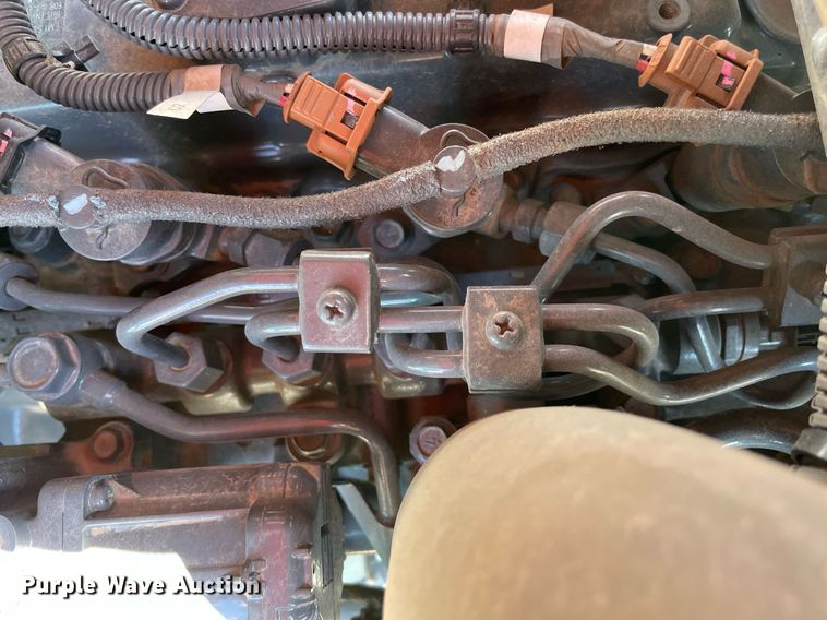 image for item MM9355 2019 Kubota L4760D  MFWD tractor