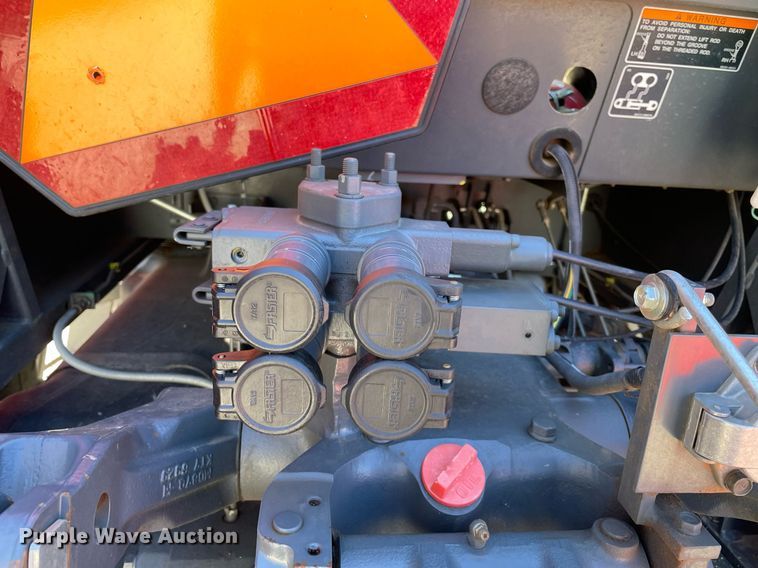 image for item MM9356 2021 Kubota M6S-111SHDC  MFWD tractor