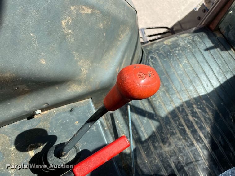 image for item MM9356 2021 Kubota M6S-111SHDC  MFWD tractor