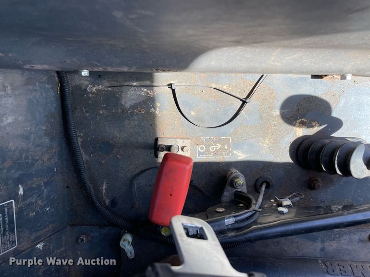 image for item MM9356 2021 Kubota M6S-111SHDC  MFWD tractor