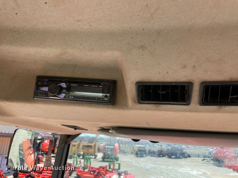 image for item MM9356 2021 Kubota M6S-111SHDC  MFWD tractor