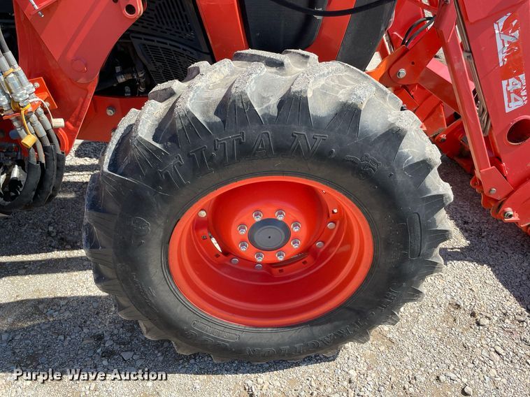 image for item MM9356 2021 Kubota M6S-111SHDC  MFWD tractor