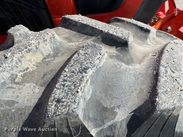 image for item MM9356 2021 Kubota M6S-111SHDC  MFWD tractor