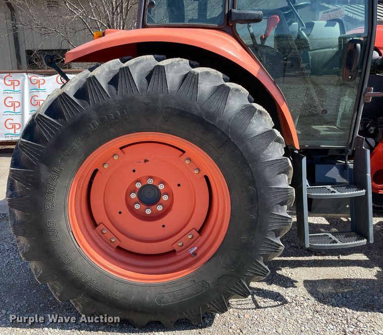 image for item MM9356 2021 Kubota M6S-111SHDC  MFWD tractor