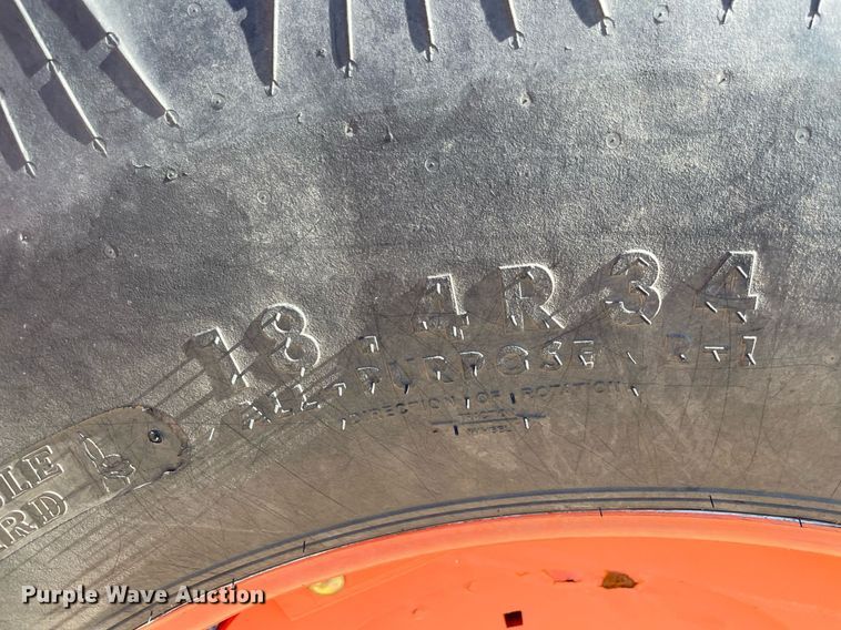 image for item MM9356 2021 Kubota M6S-111SHDC  MFWD tractor