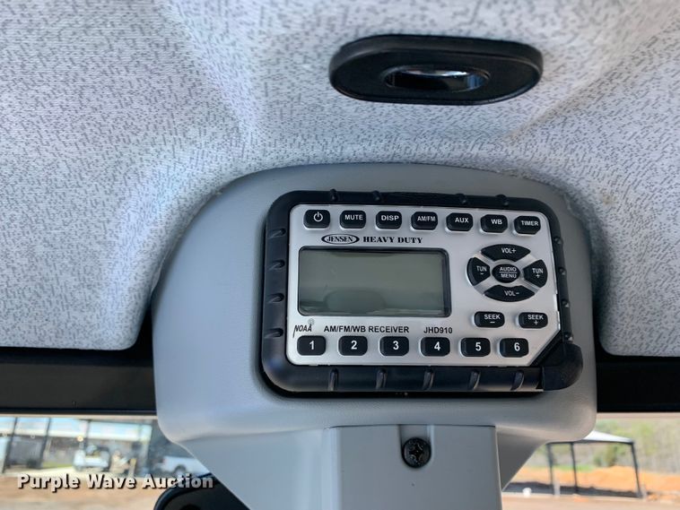 image for item MM9779 2017 New Holland T4.110  MFWD tractor