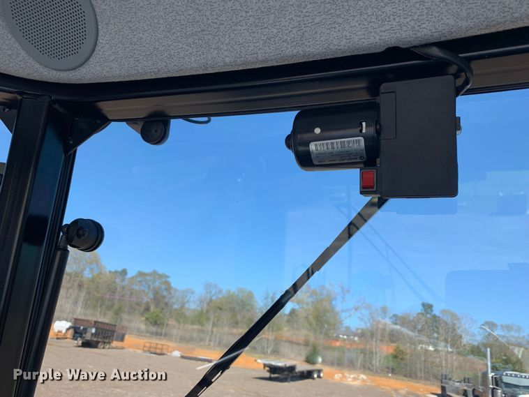 image for item MM9779 2017 New Holland T4.110  MFWD tractor