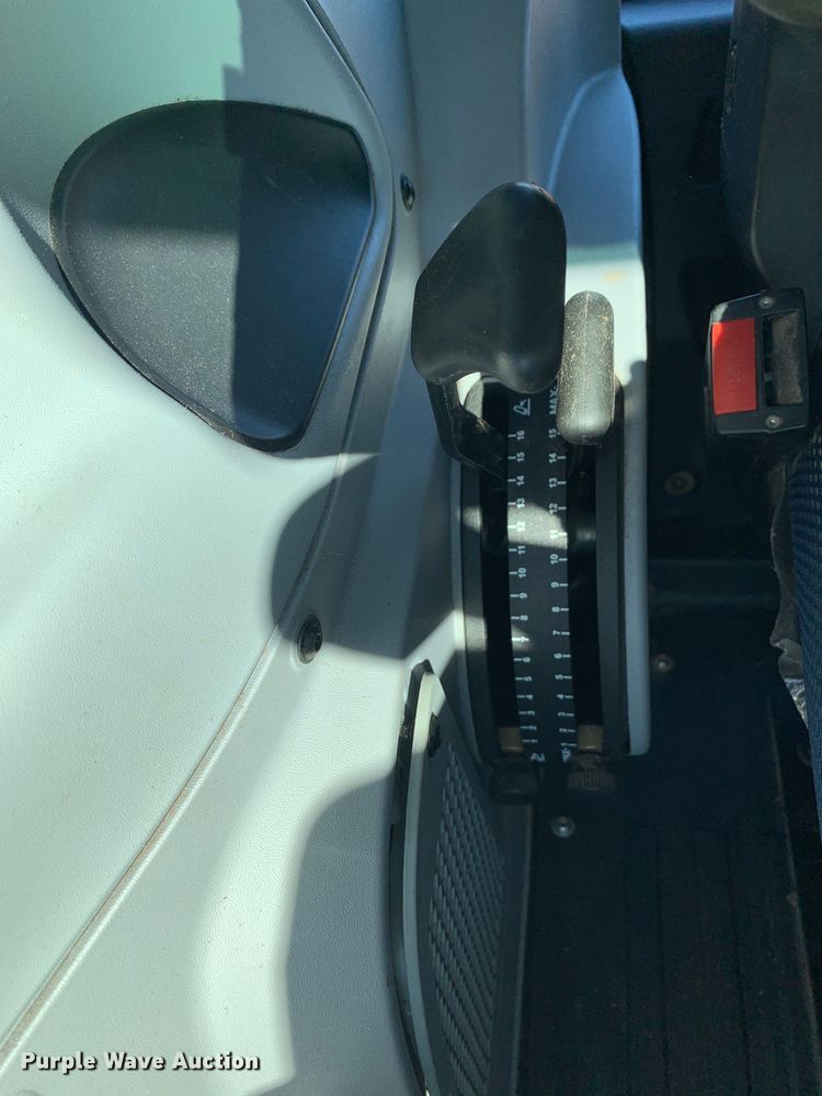 image for item MM9779 2017 New Holland T4.110  MFWD tractor