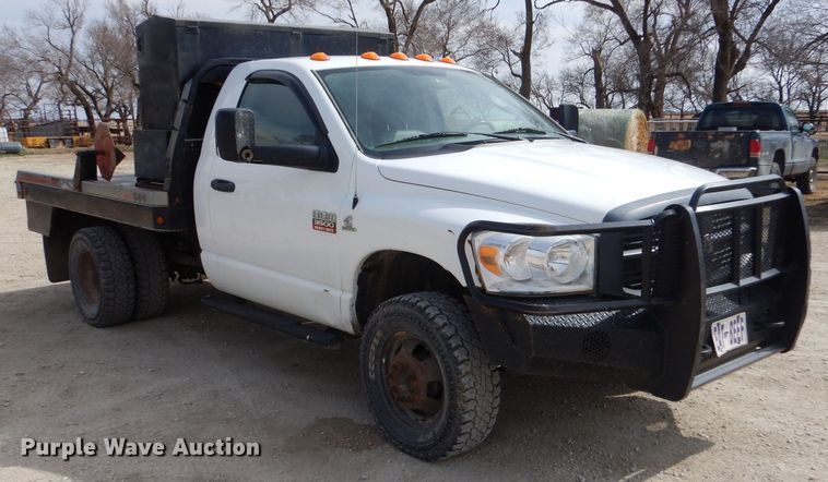 image for item MP9156 2010 Dodge Ram 3500HD  bale bed pickup truck